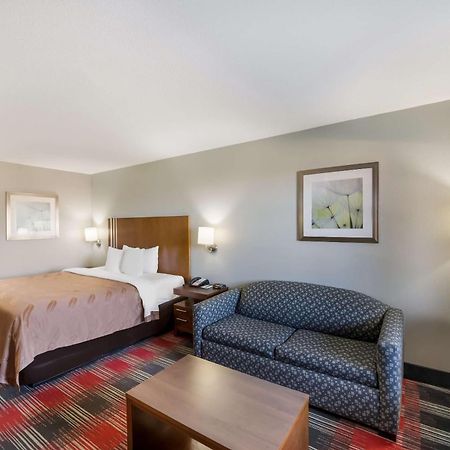 Quality Inn Near Parc Натчиточес Экстерьер фото