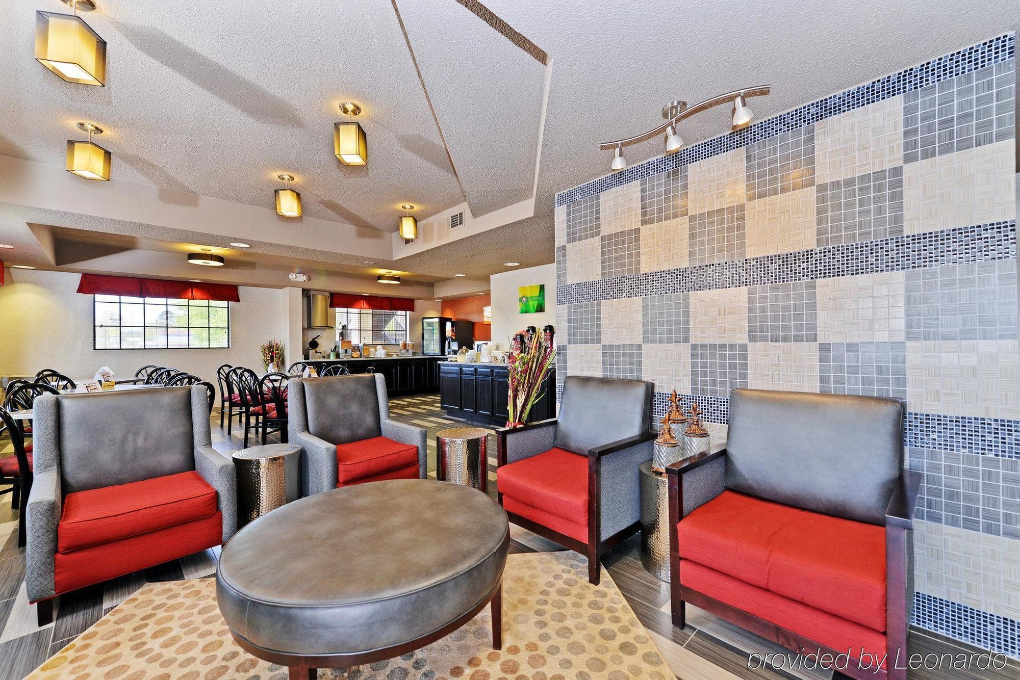Quality Inn Near Parc Натчиточес Экстерьер фото