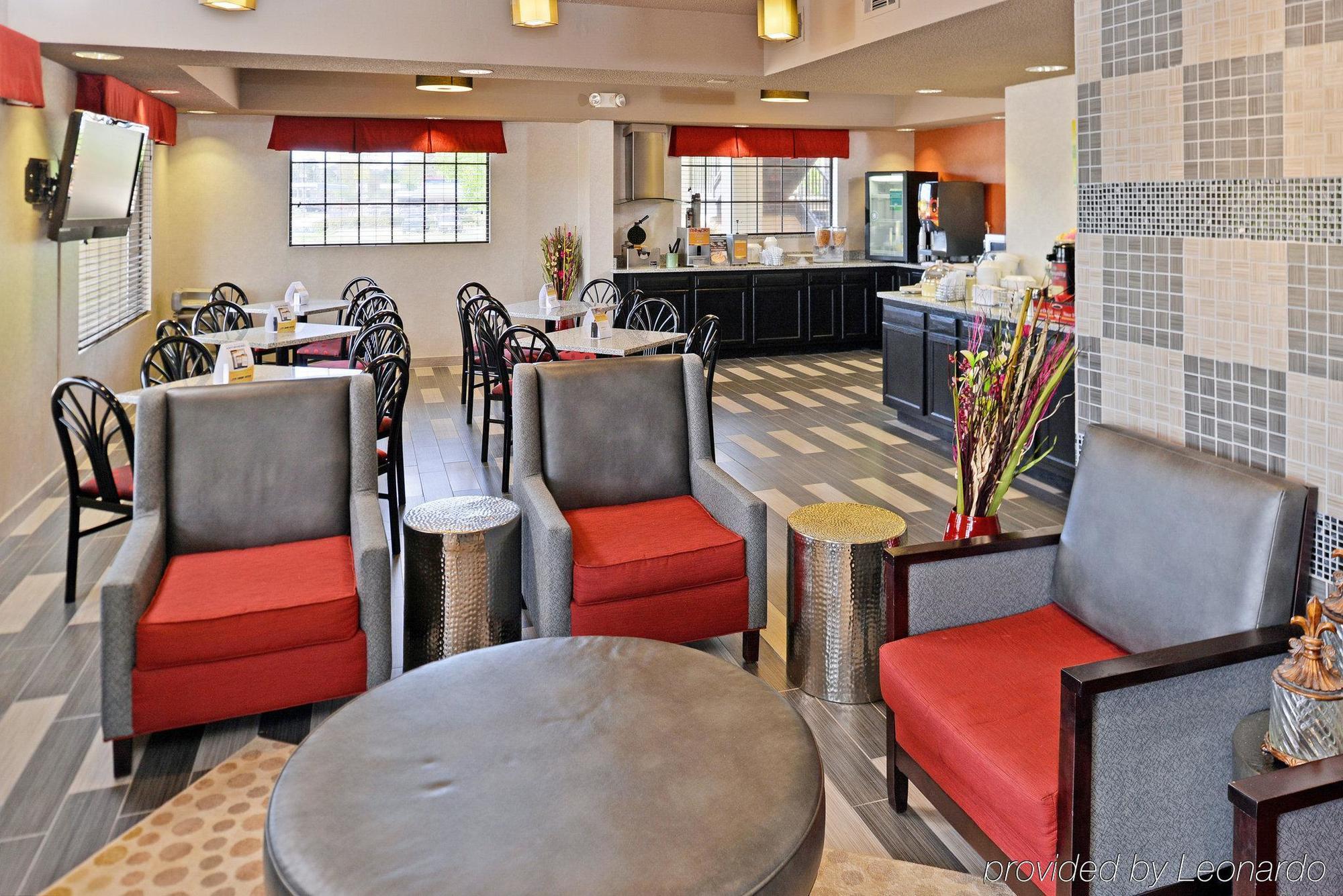 Quality Inn Near Parc Натчиточес Экстерьер фото