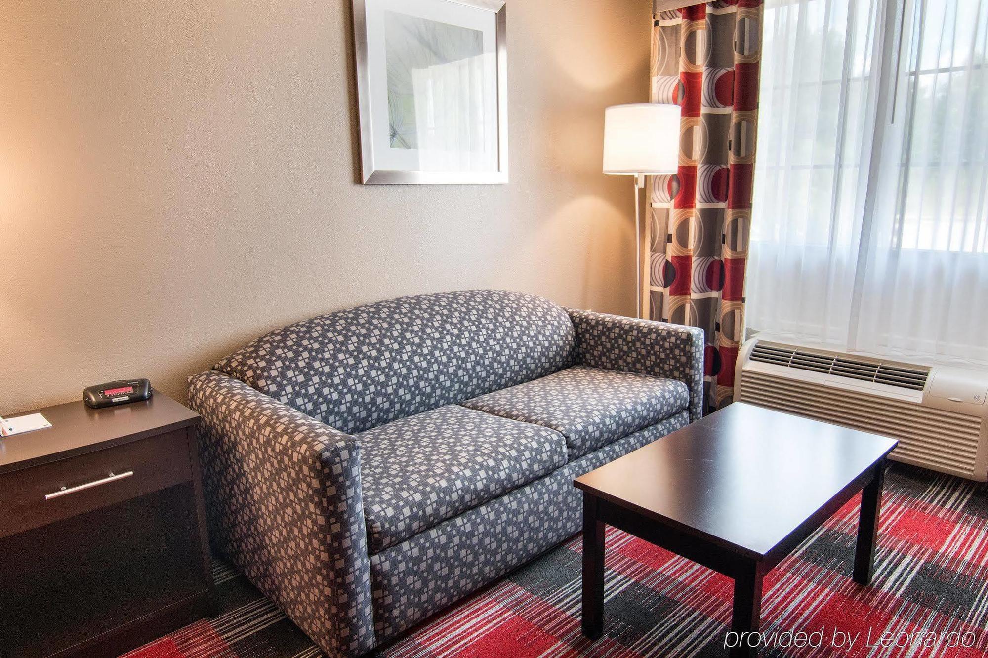 Quality Inn Near Parc Натчиточес Экстерьер фото